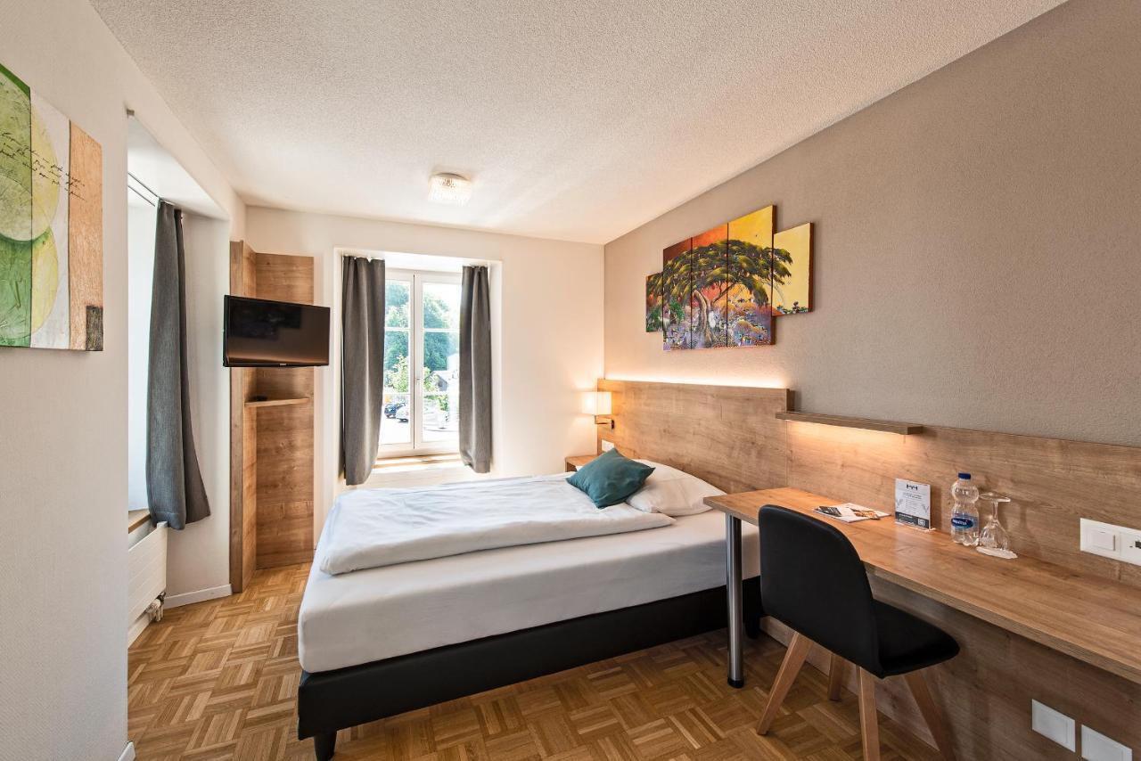 Schindellegi Hotel Zum Hirschen מראה חיצוני תמונה