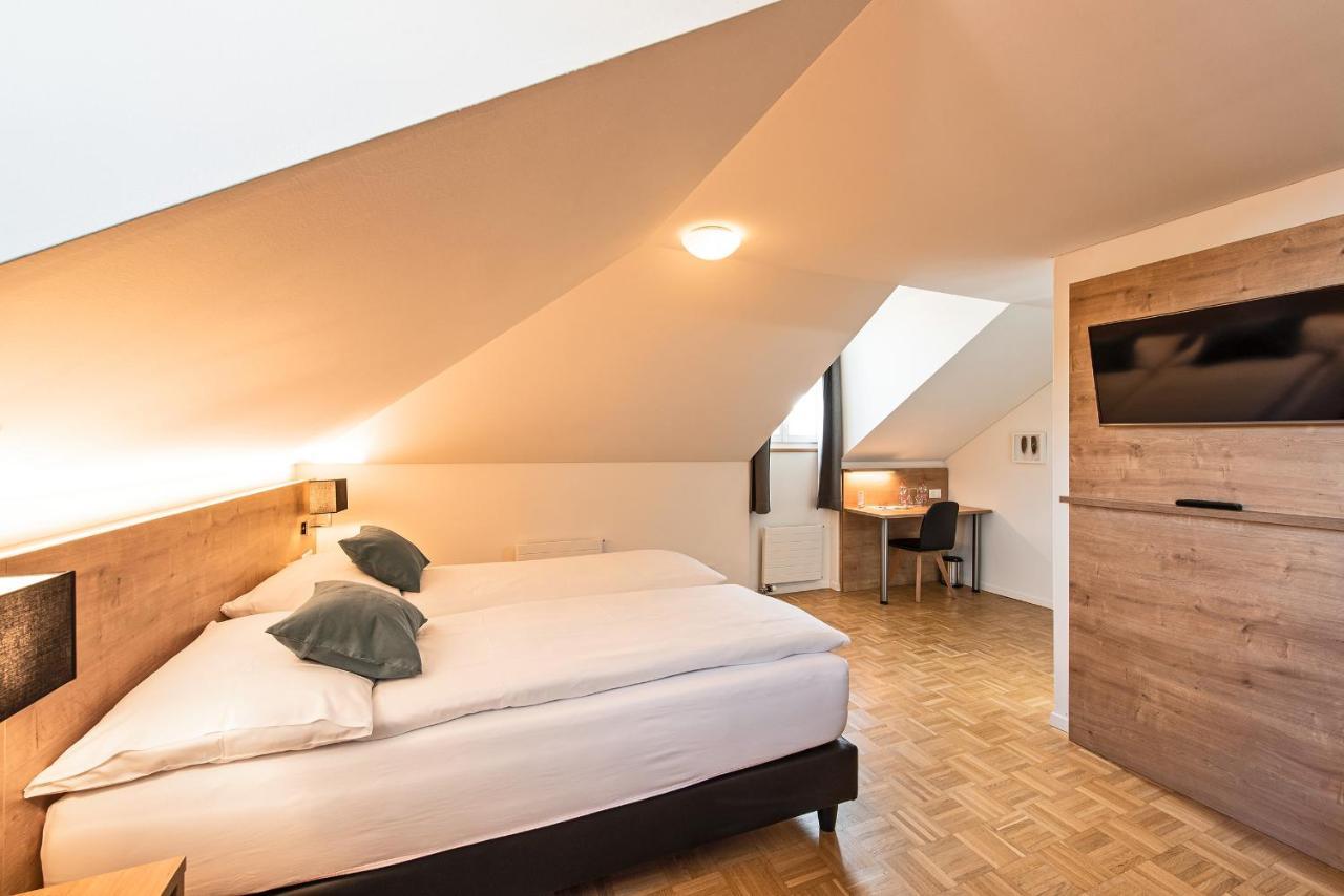 Schindellegi Hotel Zum Hirschen מראה חיצוני תמונה